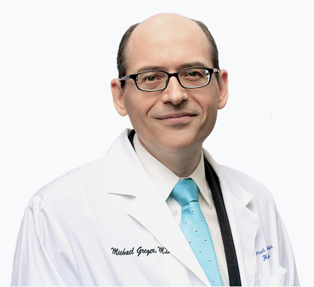 Dr. Michael Greger with VWR founders Sarah and Chase Beatty