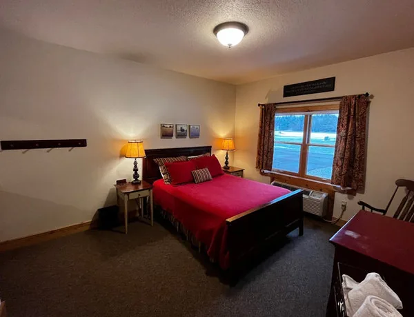 Michigan private queen room with lake view